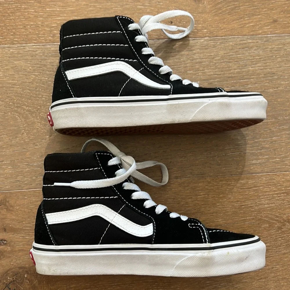 Vans Sk8-Hi Shoes Suede and Canvas | 5.5